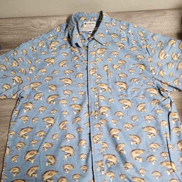 Columbia Blue Vintage Shirt XL Button Down Fisherman Fish Outdoor Wear Oversized - Picture 1 of 10